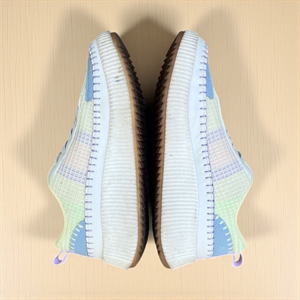 Nicole Miller Brita Woven Rainbow Pastel Platform Sneaker in Beige Mist Sz 8 - Picture 9 of 10